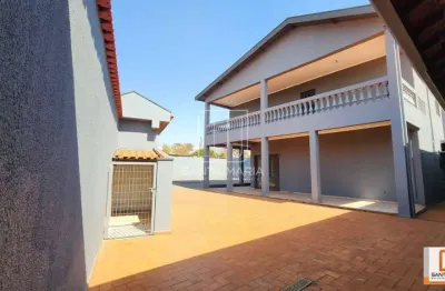 Casa (sobrado na  rua) 3 dormitórios/suite, cozinha planejada
