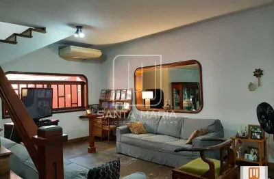 Casa (sobrado na  rua) 4 dormitórios, cozinha planejada