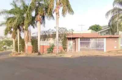 Casa (térrea na rua) 3 dormitórios/suite, cozinha planejada