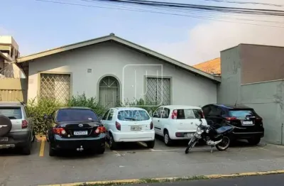 Casa (térrea na rua) 3 dormitórios/suite, cozinha planejada
