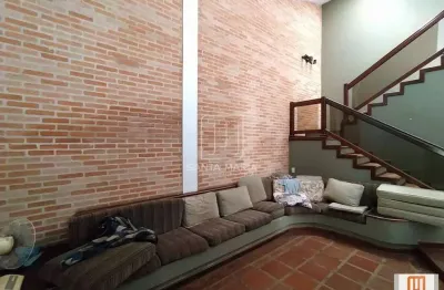 Casa (térrea na rua) 4 dormitórios/suite, cozinha planejada