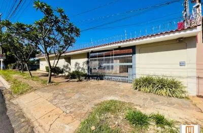 Casa (térrea na rua) 4 dormitórios/suite, cozinha planejada