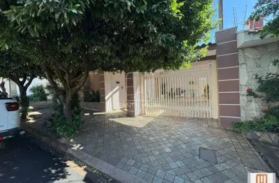 Casa (térrea na rua) 3 dormitórios/suite, cozinha planejada