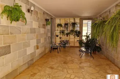 Casa (térrea na rua) 3 dormitórios/suite, cozinha planejada