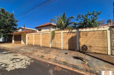 Casa (sobrado na  rua) 4 dormitórios/suite, cozinha planejada