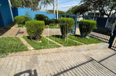 Casa (térrea na rua) 3 dormitórios/suite, cozinha planejada