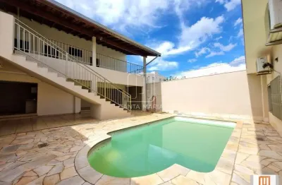 Casa (térrea na rua) 3 dormitórios/suite, cozinha planejada