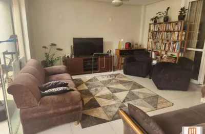 Casa (diversos) 3 dormitórios/suite, cozinha planejada, portaria 24 horas, lazer, salão de festa, salão de jogos, em condomínio fechado