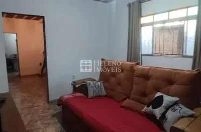 Casa com 3 quartos à venda na Rua Califórnia, 20, Gávea, Vespasiano