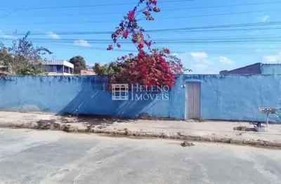 Casa com 1 quarto à venda na Rua Araruama, 142, Santa Clara, Vespasiano