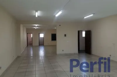Sala comercial para alugar na vila são joão, poá  por r$ 5.000