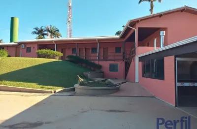 Sala comercial à venda no centro, holambra  por r$ 14.000.000