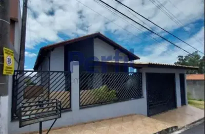Casa com 5 quartos à venda no Jardim Suzano, Suzano  por R$ 1.450.000
