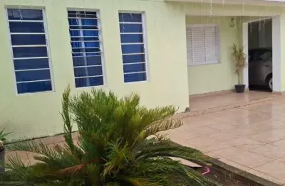 Casa com 3 quartos à venda no Jardim Lincoln, Suzano  por R$ 500.000