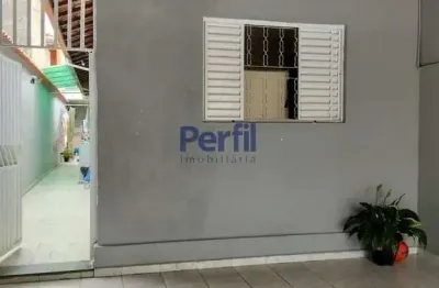 Casa com 3 quartos à venda na Vila Amorim, Suzano  por R$ 450.000