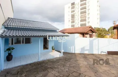Casa com 2 quartos à venda na Avenida Eduardo Prado, 167, Cavalhada, Porto Alegre