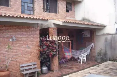 Casa para venda - 238m², 4 dormitórios, sendo 1 suites, 2 vagas - medianeira