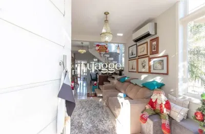 Casa com 4 quartos à venda na Avenida Edgar Pires de Castro, 617, Hípica, Porto Alegre