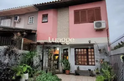 Casa para venda - 116.48m², 3 dormitórios, sendo 1 suites, 2 vagas - guarujá