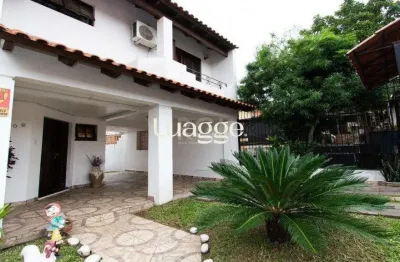 Casa para venda - 238m², 3 dormitórios, sendo 1 suites, 3 vagas - camaquã