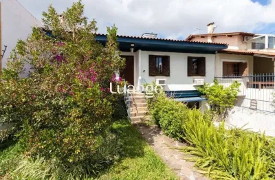 Casa para venda - 202m², 3 dormitórios, sendo 1 suites, 2 vagas - cristal