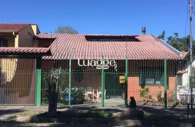 Casa com 3 quartos à venda na Rua Doutor Egydio Michaelsen, 456, Cavalhada, Porto Alegre
