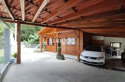 Casa térrea, 2 quartos, edícula com 2 quartos, pático, piscina - bairro cavalhado
