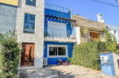 Casa em condomínio fechado com 4 quartos à venda na Rua Carlos Maximiliano Fayet, 149, Hípica, Porto Alegre