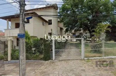 Casa em condomínio fechado com 4 quartos à venda na Rua Catumbi, 351, Medianeira, Porto Alegre