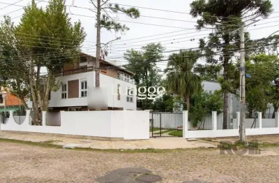 Casa com 2 quartos à venda na Rua dos Guenoas, 1250, Guarujá, Porto Alegre