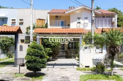 Casa com 3 quartos à venda na Rua Helio Felix Frey, 205, Espírito Santo, Porto Alegre