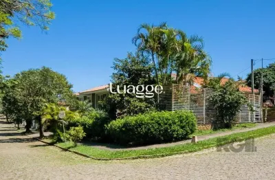 Casa com 3 quartos à venda na Rua Morano Calabro, 626, Jardim Isabel, Porto Alegre