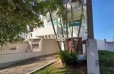 Casa com 3 quartos à venda na Rua Samuel Wainstein, 265, Hípica, Porto Alegre