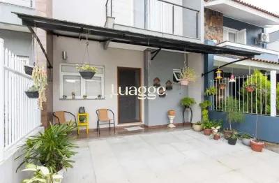 Espaço e conforto definem este sobrado 3 dormitórios espaçosos, todos com sacada, elevador!