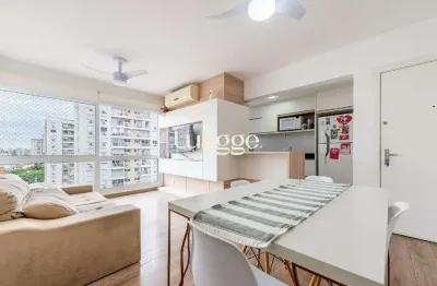 Apartamento com 80m² e 3 dormitórios, 1 suíte, 2 vagas