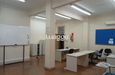 Excelente conjunto comercial com aproximadamente 62,94m² privativos