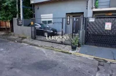 Casa com 3 quartos à venda na Rua Domingos da Silva, 268, Camaquã, Porto Alegre