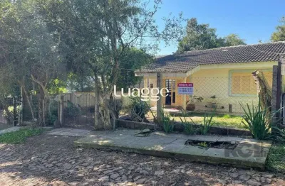 Casa com 6 quartos à venda na Rua Hygino Russi Lima, 371, Ponta Grossa, Porto Alegre