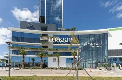Sala comercial para alugar na Avenida Padre Cacique, 2962, Praia de Belas, Porto Alegre