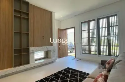 Casa em condomínio fechado com 3 quartos à venda na Rua Rio Divisa, 120, Atlântida, Xangri-Lá