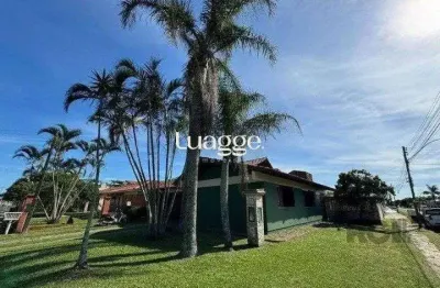 Casa com 3 quartos à venda na Rua Rio Das Contas, 886, Centro, Xangri-Lá
