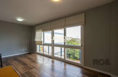 Apartamento com 3 quartos para alugar na Rua Doutor Barcelos, 1255, Tristeza, Porto Alegre