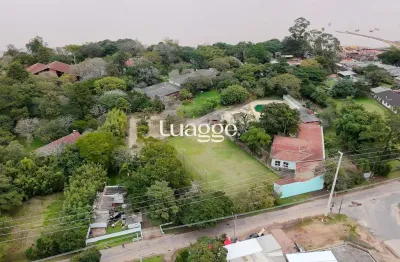 Terreno com edificações para múltiplos negócios lucrativos.