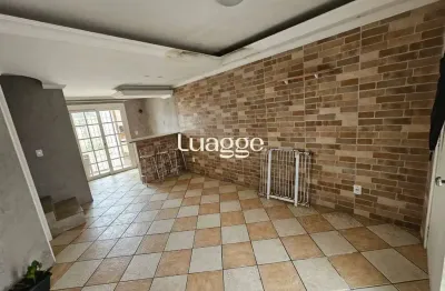 Casa residencial em condominio fechado para locação no bairro hípica - 115m² área privativa - piso cerâmico - 02 quartos - 02 vagas