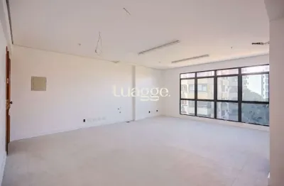 Sala comercial para alugar na Avenida Carlos Gomes, 1918, Petrópolis, Porto Alegre