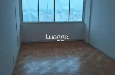 Apartamento para locação no bairro centro - 40m² área privativa - piso parquet