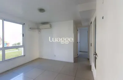 Apartamento térreo desocupado com 2 dormitórios i bairro hipica