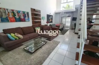 Casa com 3 quartos para alugar na Avenida Leonardo Carlucci, 331, Espírito Santo, Porto Alegre