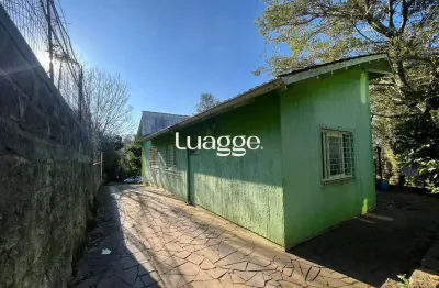 Terreno amplo com 3 casas – vila nova, porto alegre