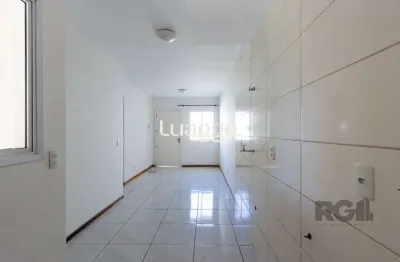 Casa residencial em condominio fechado para locação no bairro hípica